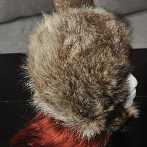 Vintage Raccoon Fur Winter Bonnet Hat Chin Strap Unisex Cap S Apres Ski - Picture 2 of 5